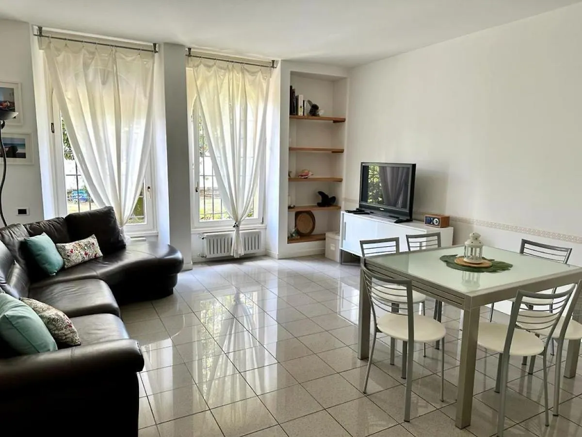 Betty'S Bay Apartman Cremia Olaszország